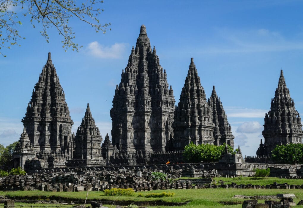 Warisan Budaya yang Kaya dan Bermakna